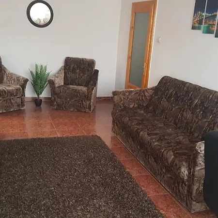 Ultracentral Beka Racadau Apartment